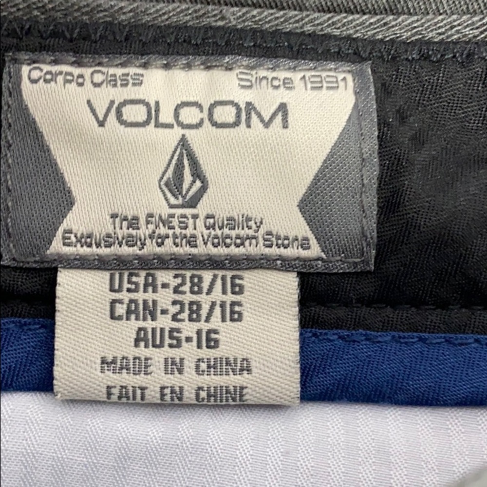 Grey Volcom Pants - image 3